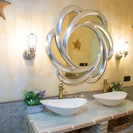 Estrella Sauna Jacuzzi