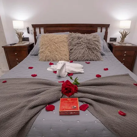 Estrella Sauna Jacuzzi