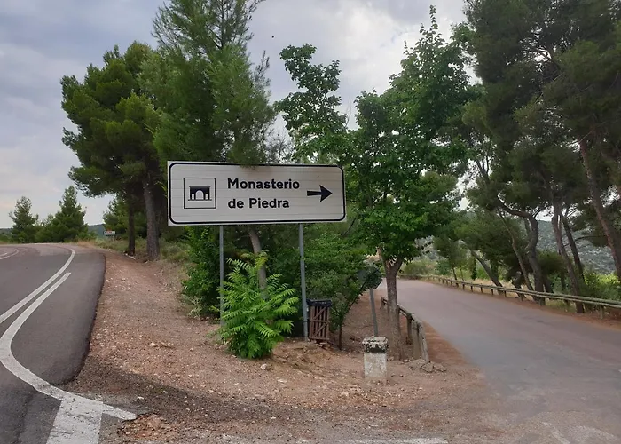 Estrella Sauna Jacuzzi Lägenhet *