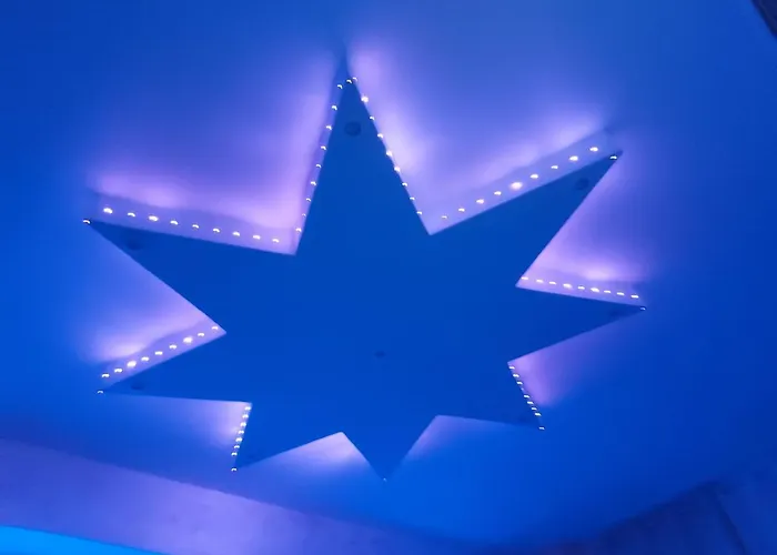 Estrella Sauna Jacuzzi