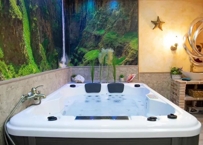 Estrella Sauna Jacuzzi Lägenhet