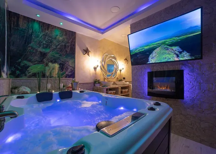 Estrella Sauna Jacuzzi Lägenhet