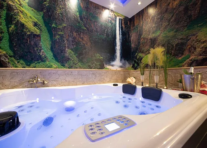 Estrella Sauna Jacuzzi Lägenhet