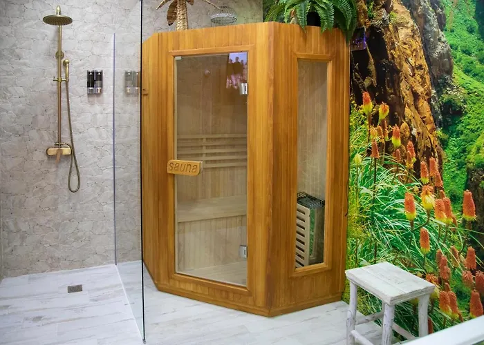 Estrella Sauna Jacuzzi Lägenhet Alhama de Aragón