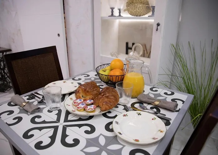 Estrella Sauna Jacuzzi Lägenhet Alhama de Aragón